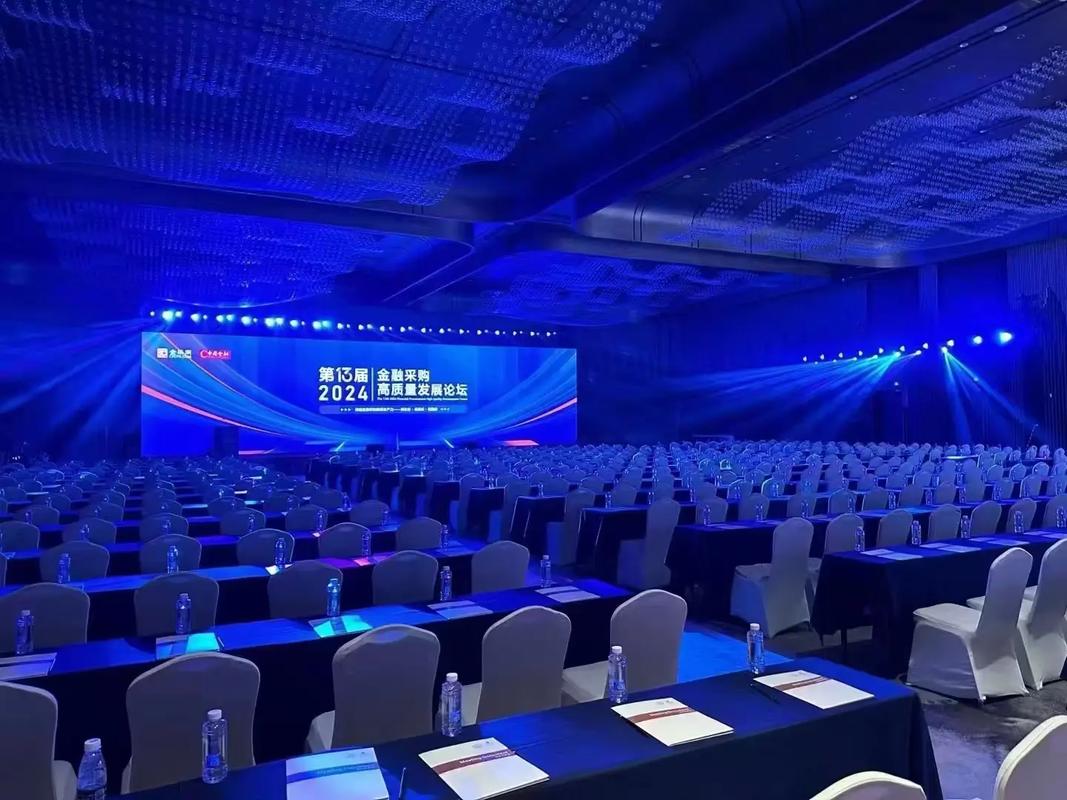 宜賓桁架出租團(tuán)隊(duì)與會(huì)議慶典會(huì)展服務(wù)